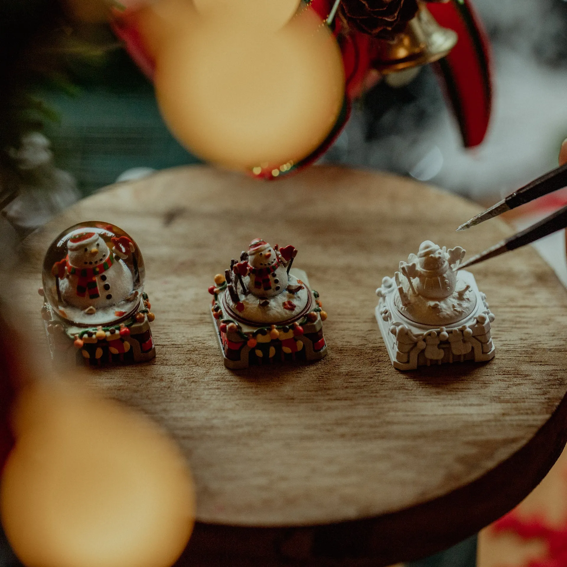 Dwarf Factory ArtiSANTA Christmas Artisan Keycaps